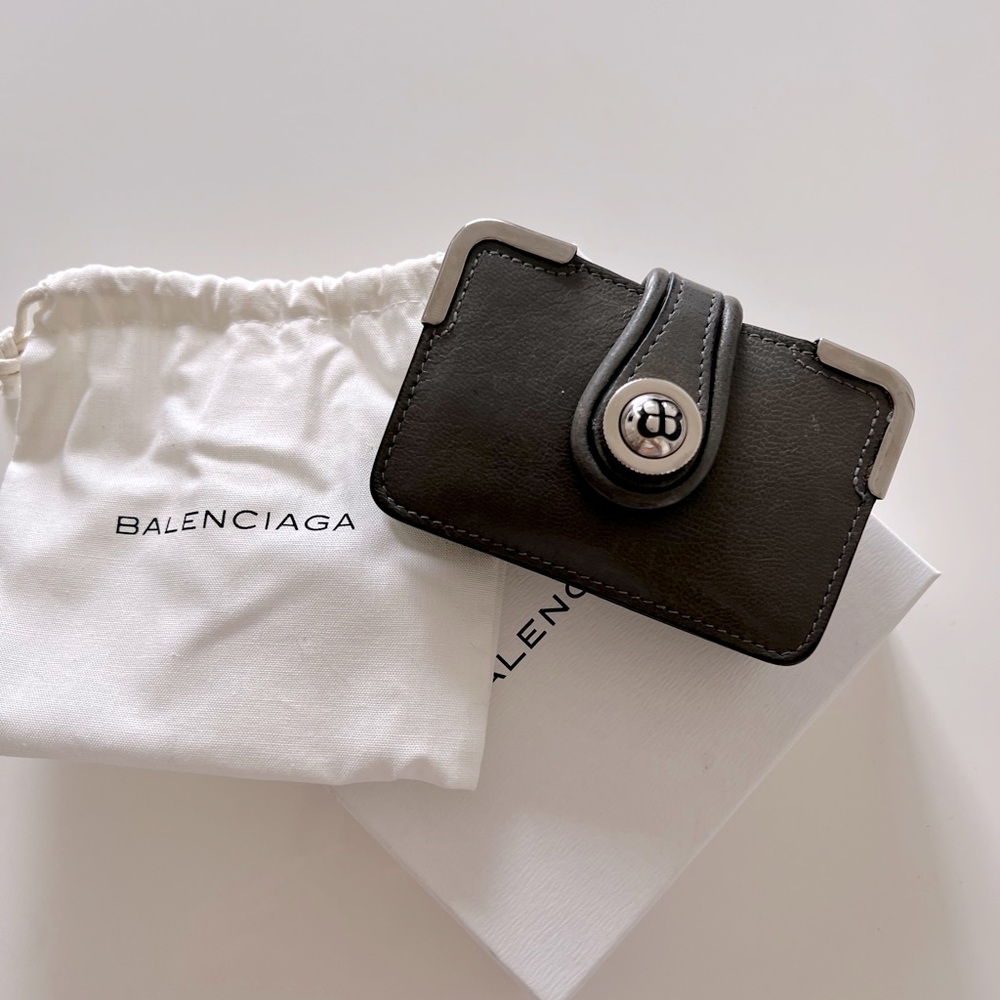 BALENCIAGA Rare snap-on multi-slot card holder